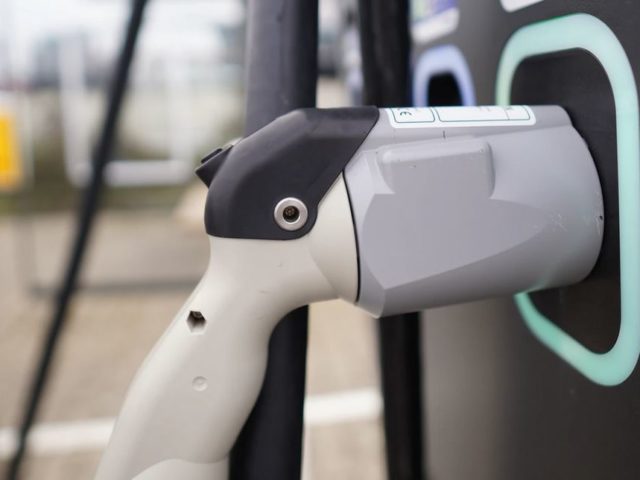 borne de recharge voiture electrique